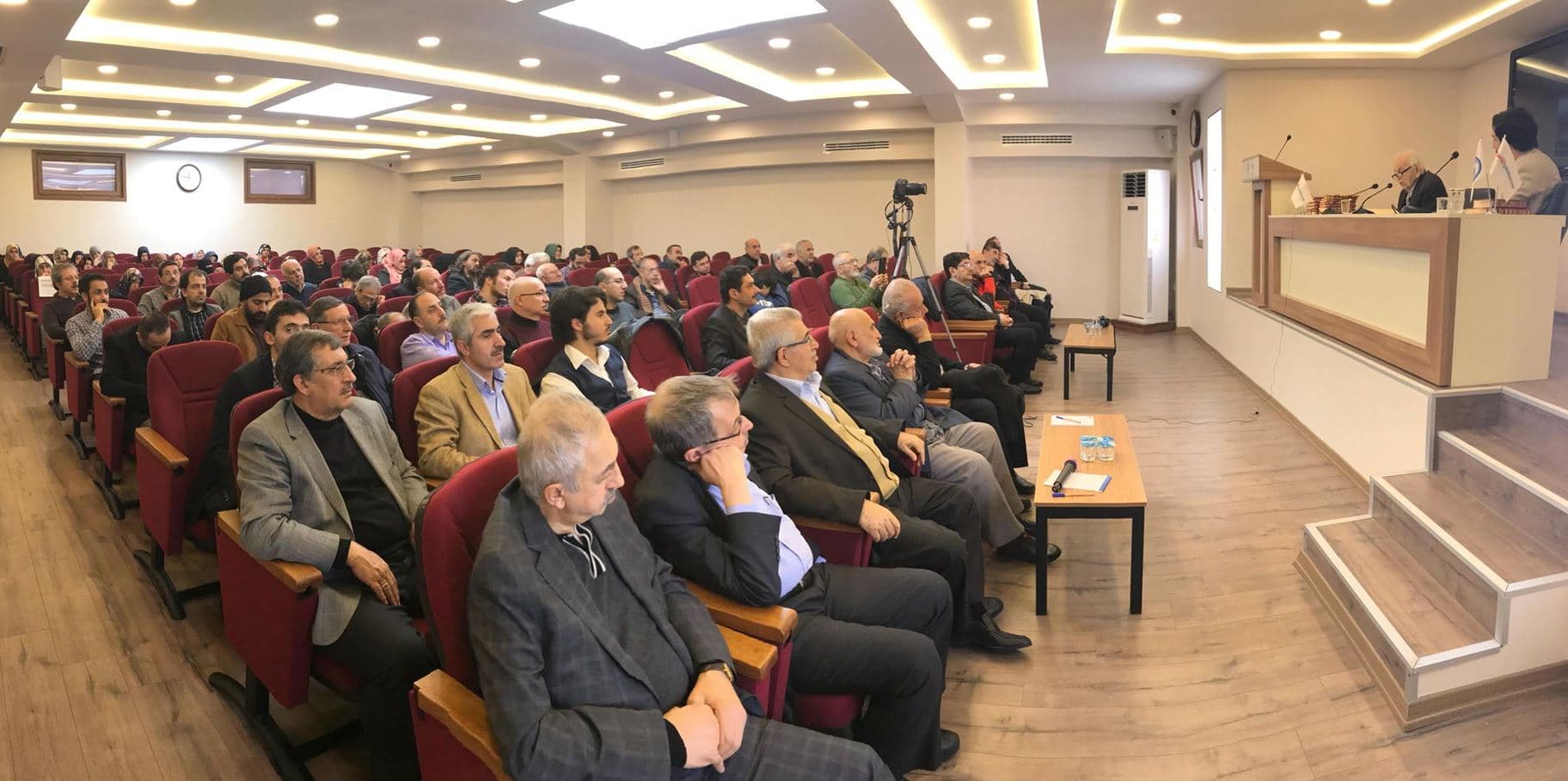 İİKV’nin kahvaltılı aile dersleri