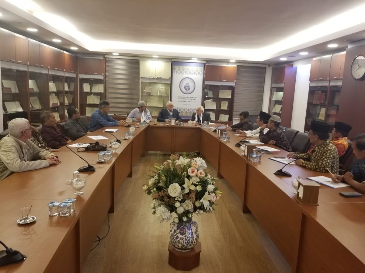 Indonesian Academicians Visit Our Foundation